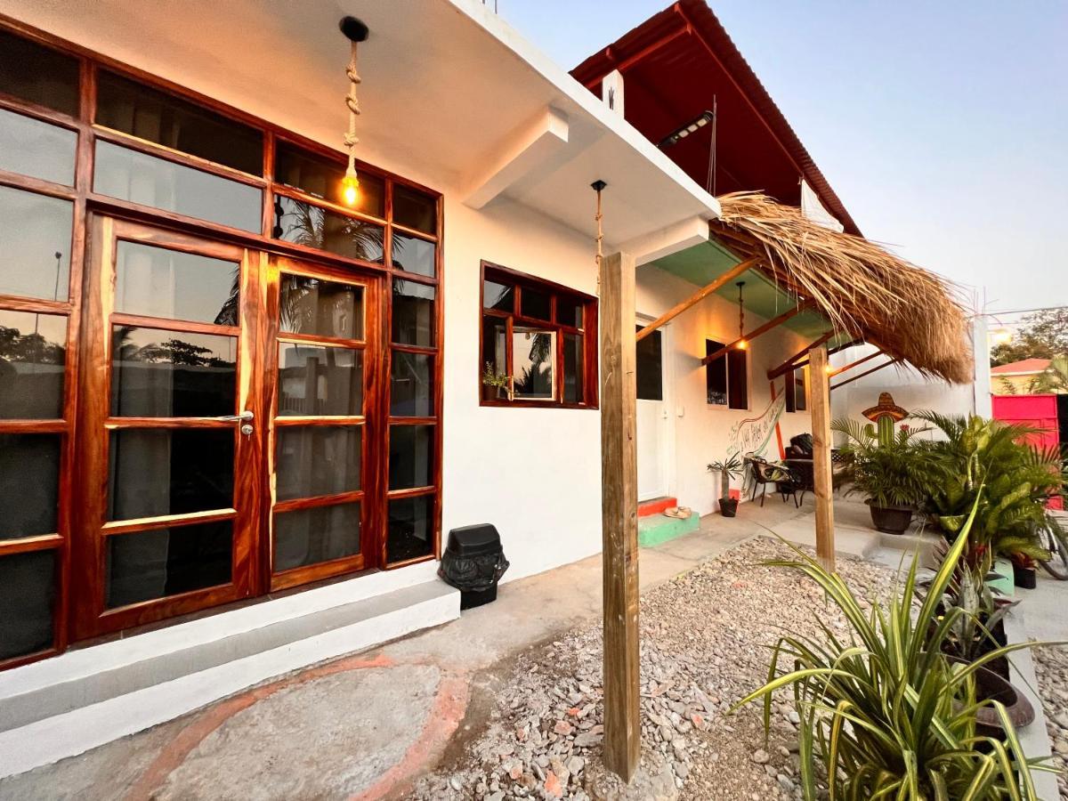 Casa Kokona Hotell Puerto Escondido  Eksteriør bilde
